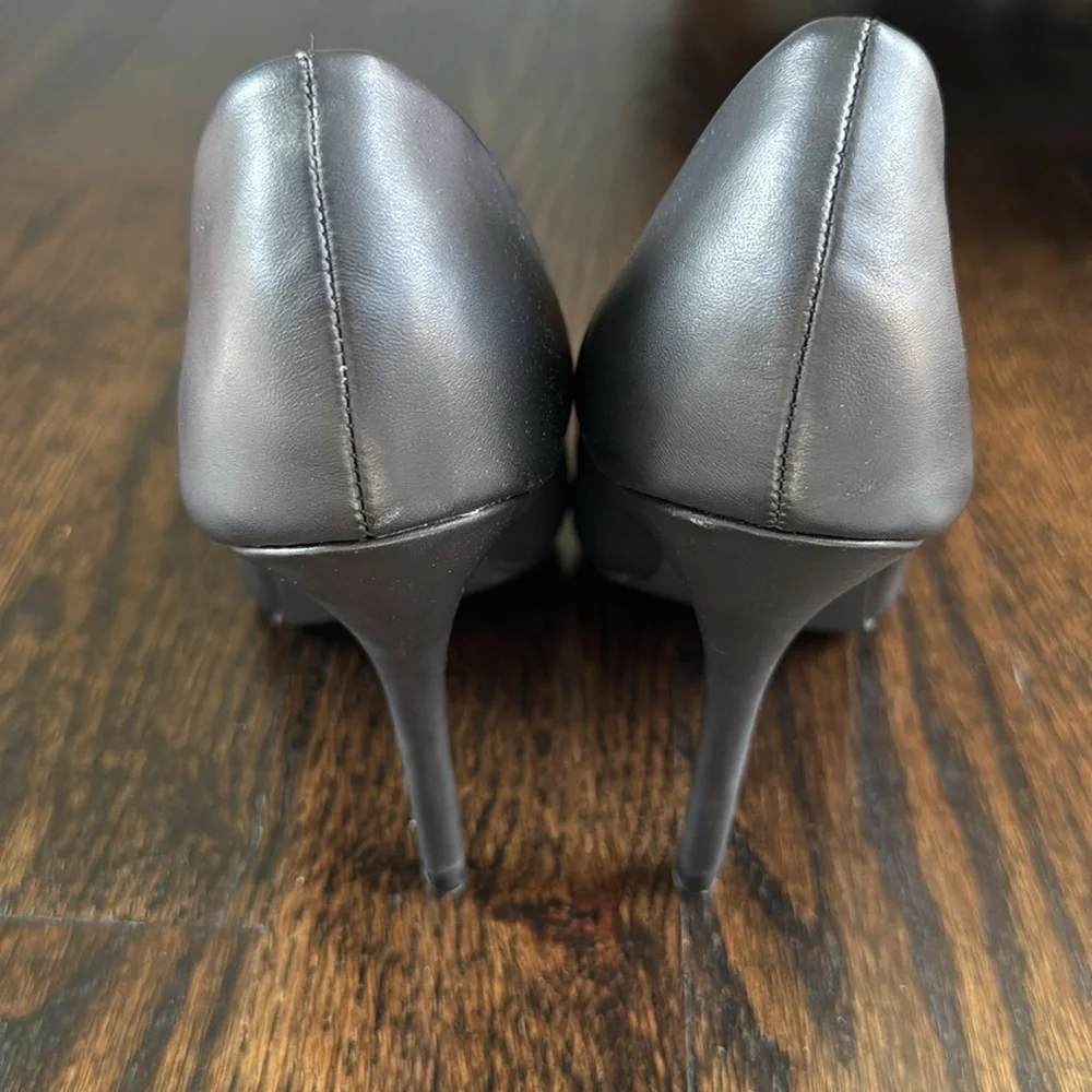 🔵 Riverberry Black Pumps Size 7.5
